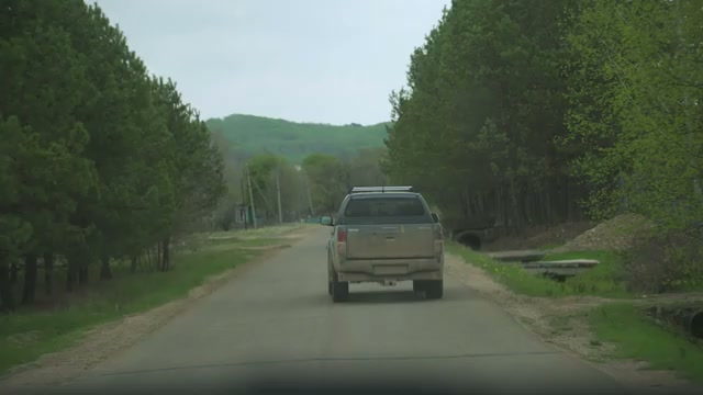Почему они оказались на грани банкротства?