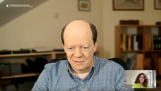 Ограничения на покупку бензина на заправках
